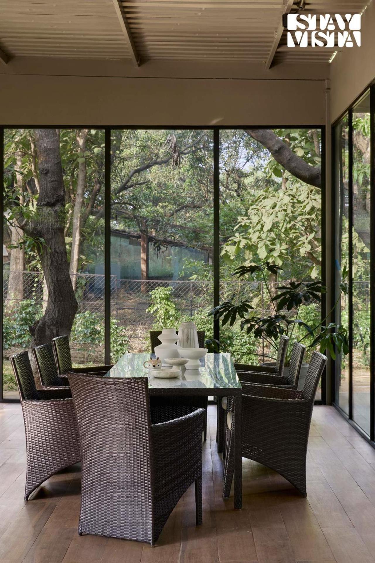 Reflection House By Stayvista With Pool, Terrace Bar, Indoor Games & Exquisite Interiors In A Nutshell Alībāg Exterior photo
